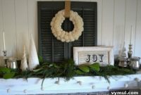 Emerald and Ivory Christmas Decor