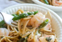Easy 30 Minute Creamy Shrimp Pasta with Green Beans