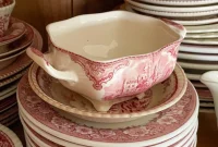 10 Hidden Gems Savvy Thrifters Always Hunt For