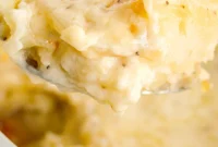 Irresistible Slow Cooker Cheesy Garlic Scalloped Potatoes