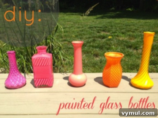 21 Genius Thrift Store Makeovers 13 diy painted glass bottles - Indiana U LaLa
