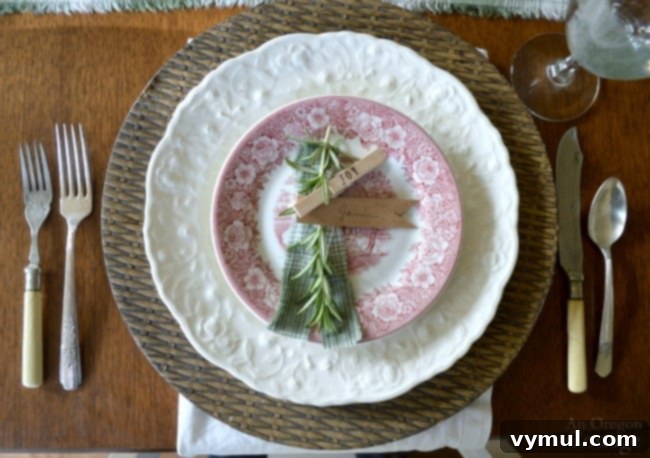 Green Plaid-Rustic Christmas Table place setting