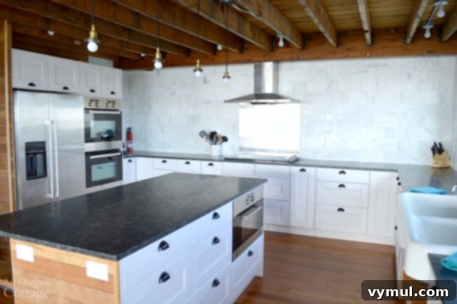 Manzanita Magic: A Reed House Retreat 13 The Reed House Kitchen