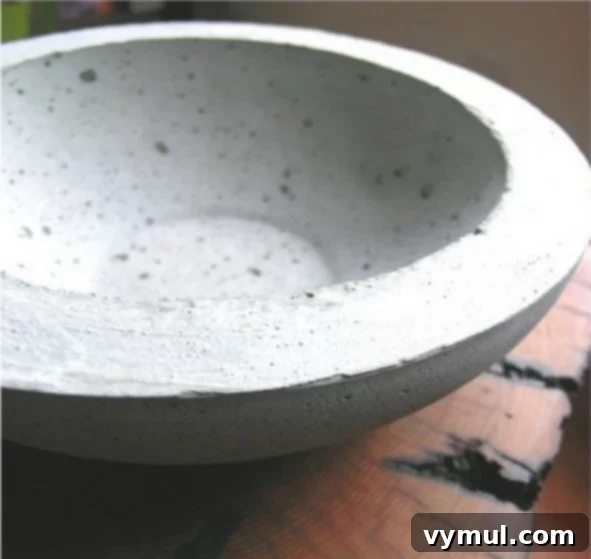 Thoughtful Handcrafted Presents for All Seasons 28 modern-hypertufa-planter-via-Garden-Therapy