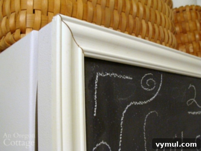 DIY Chalkboard Freezer: Your Smart Food Inventory 3 chalkboard freezer door corner detail