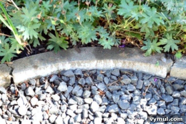 Simple, Budget-Friendly Concrete Edging for Your Garden Beds and Paths 6 Cement Garden Edging-curved edging piece