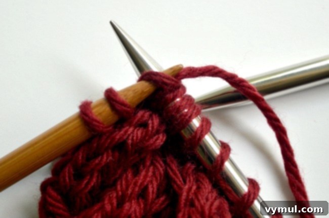 Craft Beautiful Cable Headbands: Free Printable Labels & Step-by-Step Tutorial 10 Knitted cable ear warmer headband step7