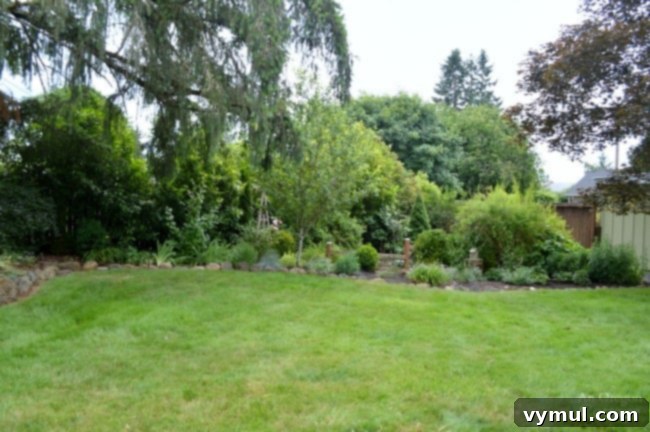 Garden Tour-back border