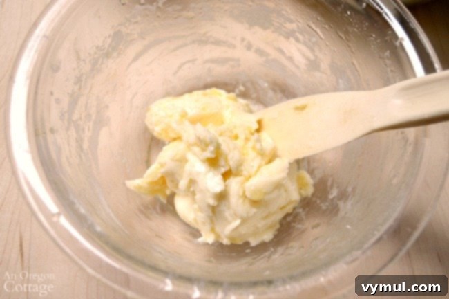 Ingredients for low sugar glaze being mixed in a food processor