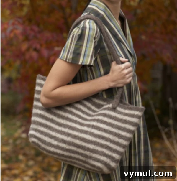 Quick and Free Knitted Gifts 16 Free Knitting Pattern for Gifts-Felted Wool Tote Bag-Love Knitting