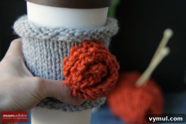 Quick and Free Knitted Gifts 9 Knitted Gift Idea- Knitted_Coffee_Cozies_momadvice