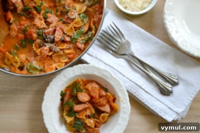 Weeknight One Pot Italian Pasta with Sausage & Spinach