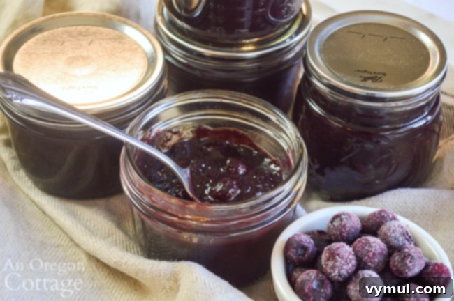 blueberry chutney spoon in jar