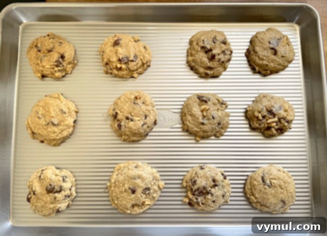 Issue 40: Farmhouse Flair, Smith Rock Adventures, Skincare Essentials, Kitchen Must-Haves and Engaging Books 7 cookies on USA bakeware half sheet pan