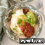 Speedy Six Ingredient High Protein Mexican Breakfast Bowls 8 A beautifully topped Mexican breakfast bowl with fried egg and avocado