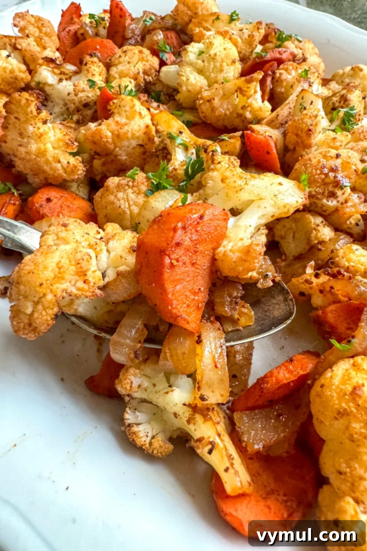 Simple Healthy Chili Roasted Cauliflower and Carrots 7 serving roasted cauliflower and carrots