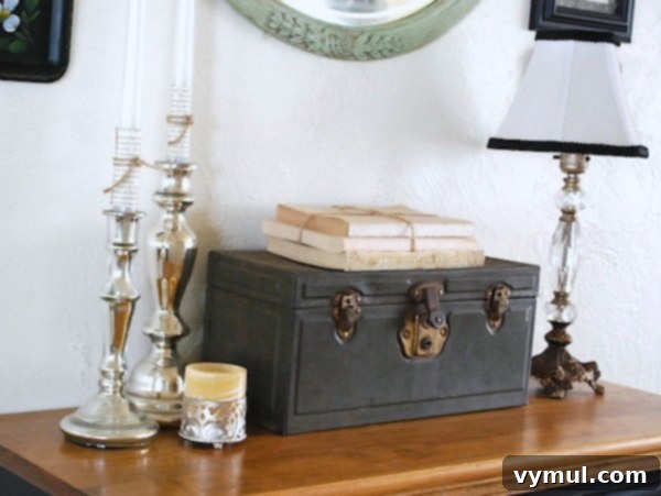 Serene Winter Home Decor 7 Winter Entry Table