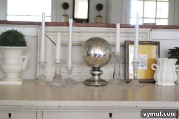 Serene Winter Home Decor 8 winter sideboard