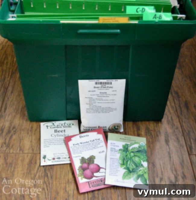 Kış Bahçeciliği: Tohum Düzeni ve Kolay Saklama Yöntemleri 4 Organized seed packets and filing system in a portable file box, showing orderly storage